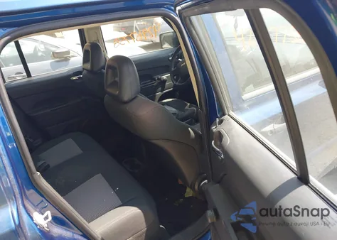 2009 Jeep Patriot Sport из США, поврежденный, VIN 1J4FT28B59D122968